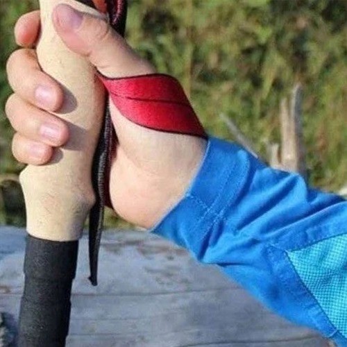 2262